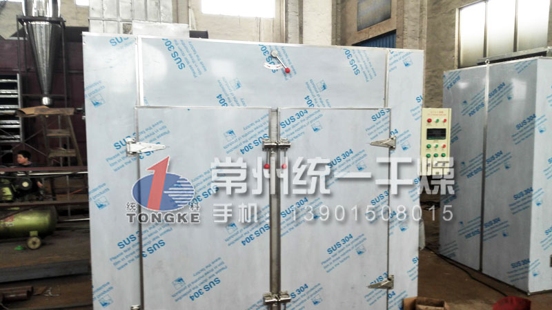 熱風(fēng)循環(huán)烘箱